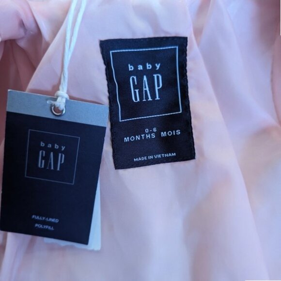 Brand new Gap Baby girls Pink Quilted Jacket - Picture 4 of 4